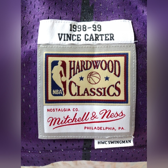 Mitchell & Ness Carter 98-99 Swingman Hardwood Classic NBA road Jersey - Picture 3 of 6